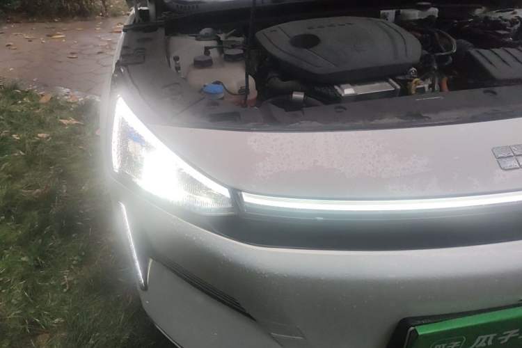 Used Geely Galaxy L6 2023 125km Starship Right Front Headlight
