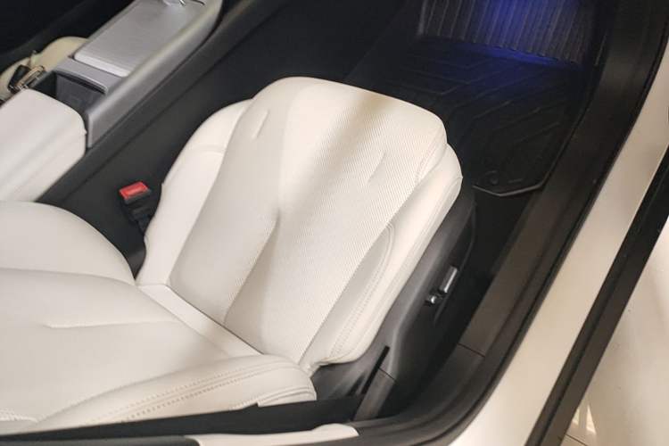 Used Geely Galaxy L6 2023 125km Starship Right Front Seat
