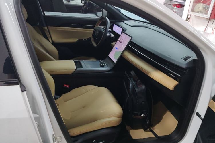 Used Geely Galaxy L6 2023 125km Starship Right Front Seat