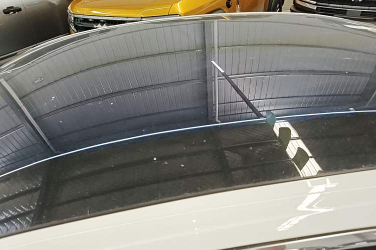 Used Geely Galaxy L6 2023 125km MAX Roof