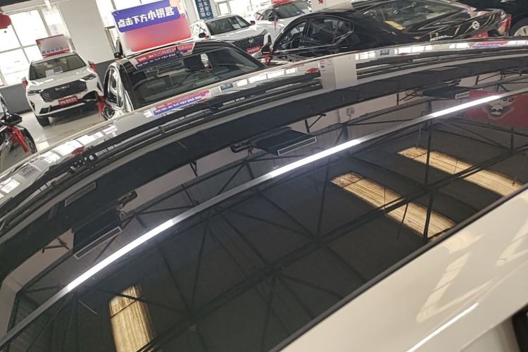 Used Geely Galaxy L6 2023 125km Starship Roof