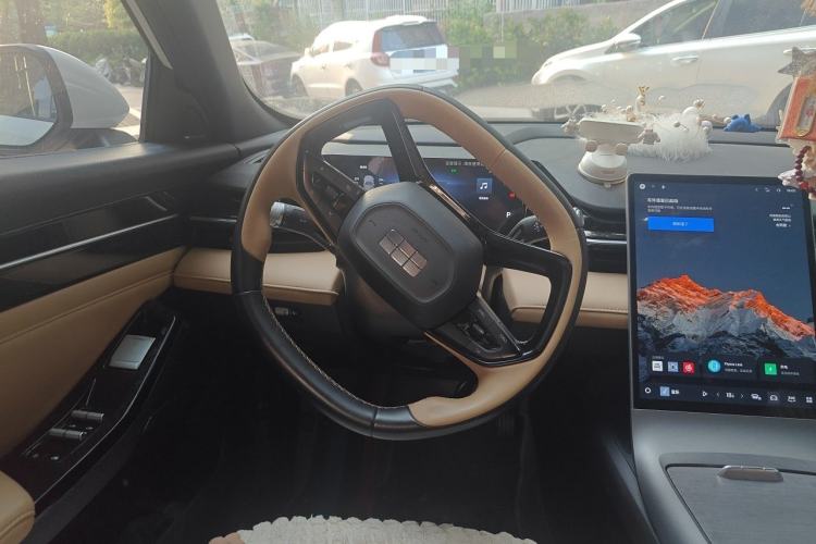 Used Geely Galaxy L6 2023 125km MAX Steering Wheel