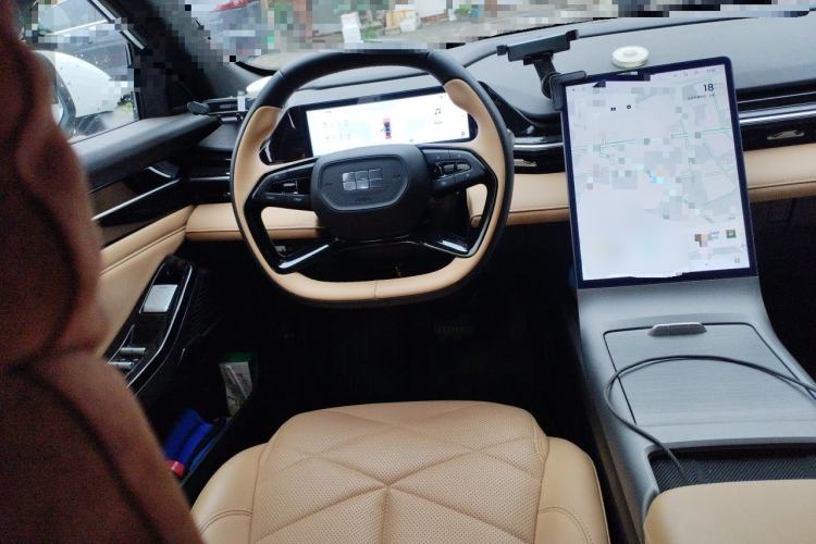 Used Geely Galaxy L6 2023 60km PLUS Steering Wheel