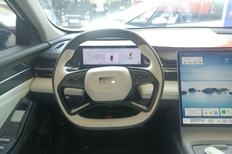 Used Geely Galaxy L6 2023 125km MAX Steering Wheel