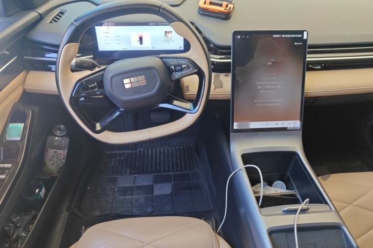 Used Geely Galaxy L6 2023 125km MAX Steering Wheel
