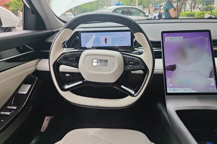 Used Geely Galaxy L6 2023 125km MAX Steering Wheel