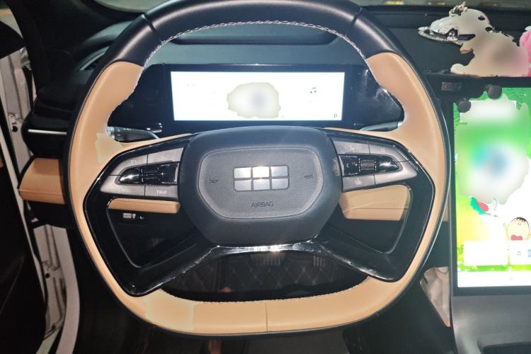 Used Geely Galaxy L6 2023 125km MAX Steering Wheel