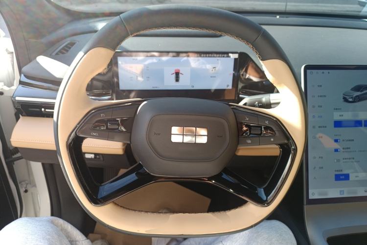 Used Geely Galaxy L6 2023 125km MAX Steering Wheel