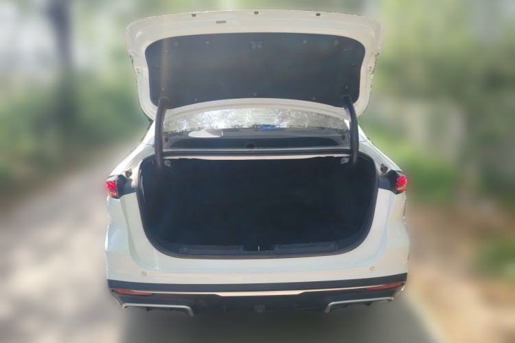 Used Geely Galaxy L6 2023 125km PLUS Trunk