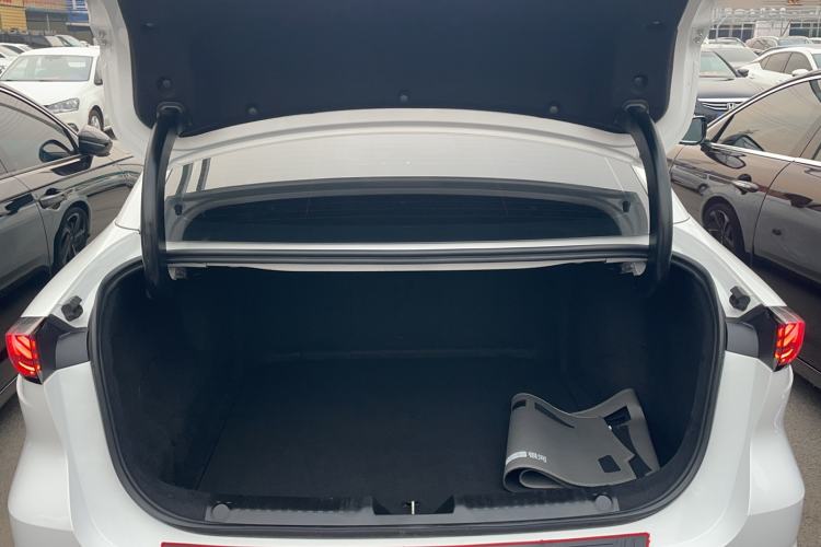 Used Geely Galaxy L6 2023 60km PLUS Trunk