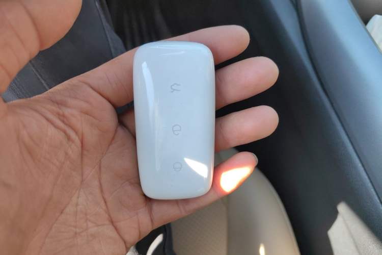 Used Geely Galaxy L6 2023 125km Starship Vehicle Key