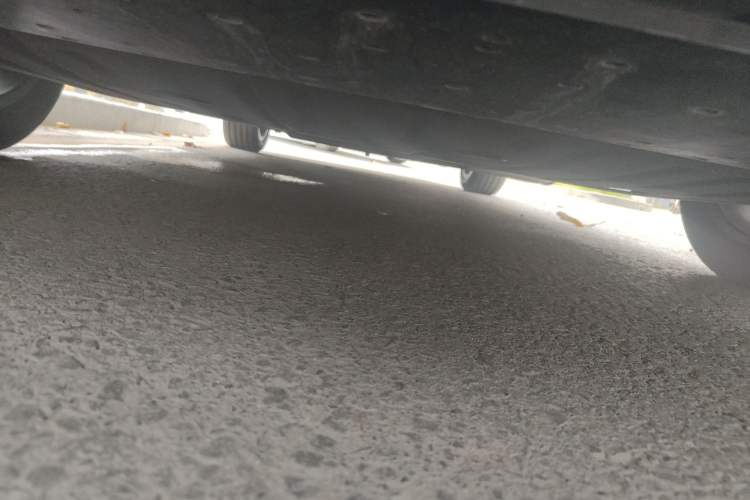 Used Geely Galaxy L6 2024 125km PLUS Dragon Edition Chassis Front