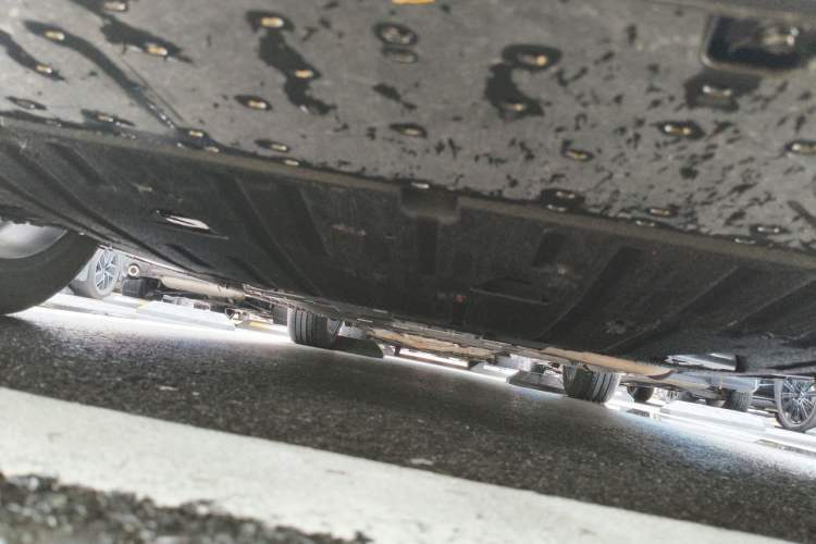 Used Geely Galaxy L6 2024 125km PLUS Dragon Edition Chassis Front