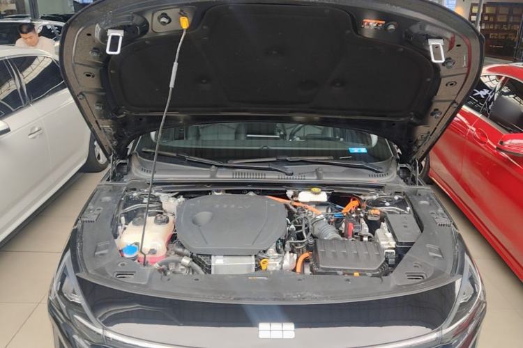 Used Geely Galaxy L6 2024 60km PLUS Dragon Edition Engine Bay