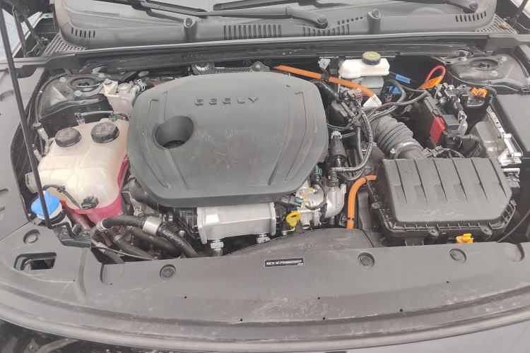 Used Geely Galaxy L6 2024 125km PLUS Dragon Edition Engine Bay