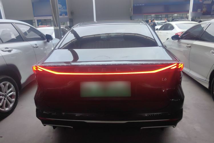 Used Geely Galaxy L6 2024 125km Creative Edition Exterior 4