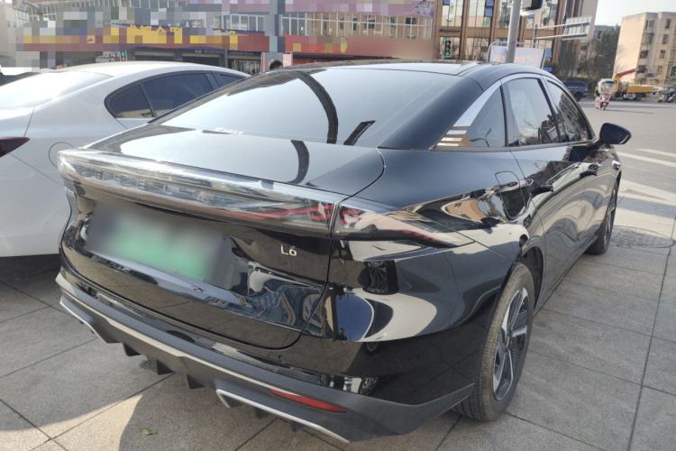 Used Geely Galaxy L6 2024 125km PLUS Dragon Edition Exterior 5