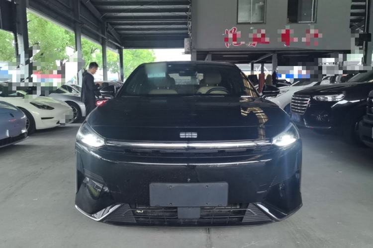 Used Geely Galaxy L6 2024 125km PLUS Dragon Edition Front