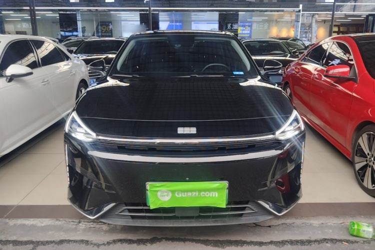 Used Geely Galaxy L6 2024 60km PLUS Dragon Edition Front