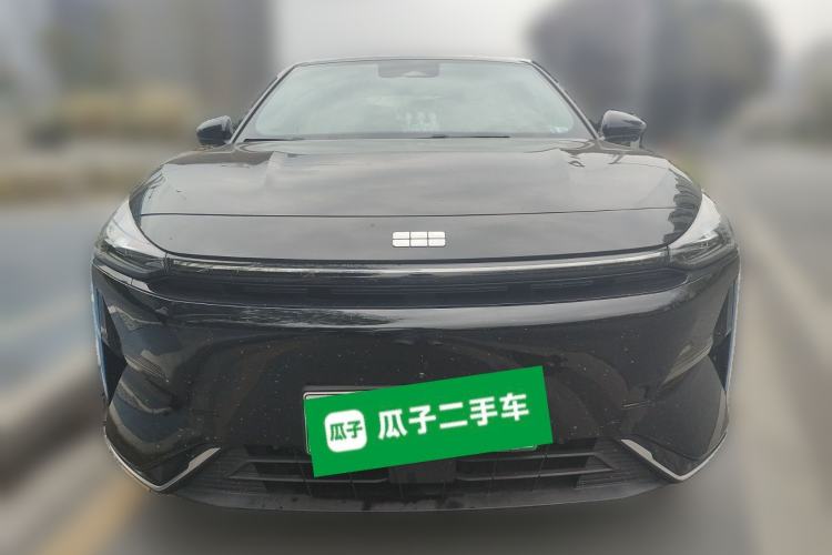 Used Geely Galaxy L6 2024 125km PLUS Dragon Edition Front