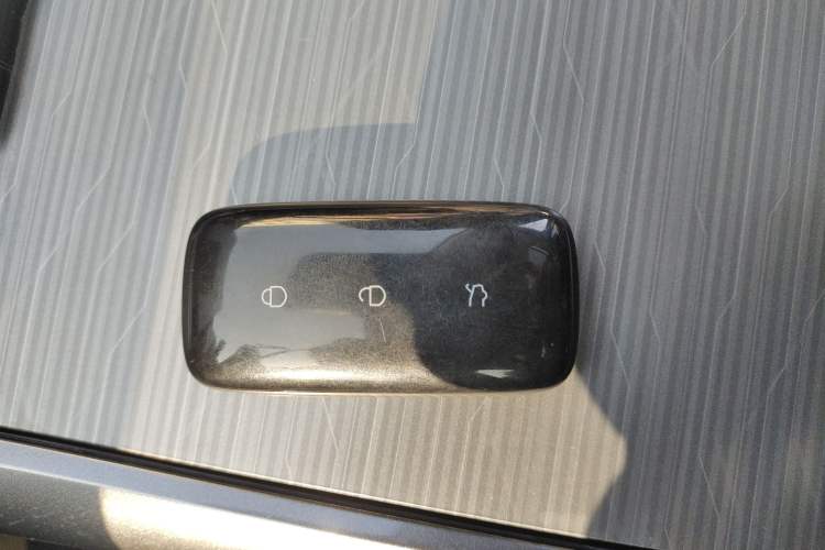 Used Geely Galaxy L6 2024 125km PLUS Dragon Edition Interior 1