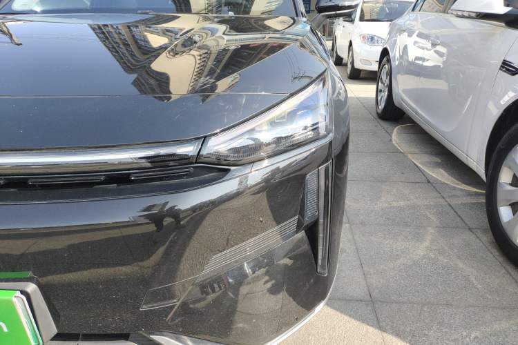 Used Geely Galaxy L6 2024 125km PLUS Dragon Edition Left Front Headlight