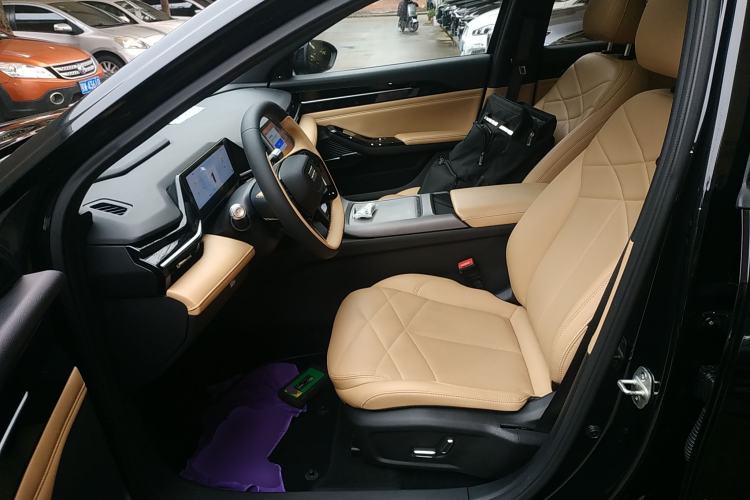 Used Geely Galaxy L6 2024 125km PLUS Dragon Edition Left Front Seat