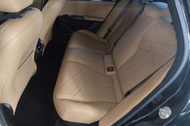 Used Geely Galaxy L6 2024 125km PLUS Dragon Edition Left Rear Seat