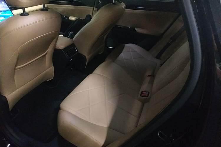 Used Geely Galaxy L6 2024 125km PLUS Dragon Edition Left Rear Seat