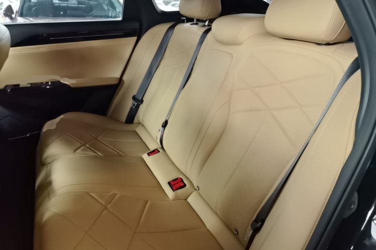 Used Geely Galaxy L6 2024 125km PLUS Dragon Edition Left Rear Seat