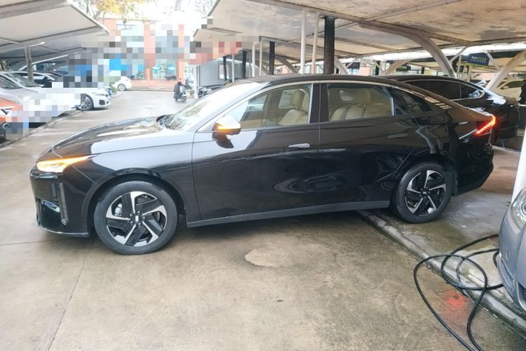Used Geely Galaxy L6 2024 125km PLUS Dragon Edition Left Side