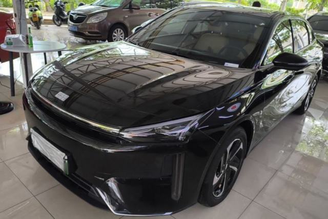 Used Geely Galaxy L6 2024 125km PLUS Dragon Edition