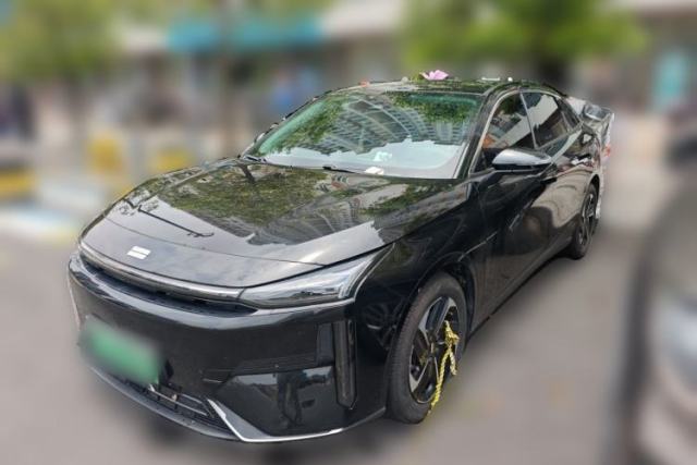 Used Geely Galaxy L6 2024 125km PLUS Dragon Edition