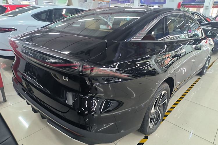 Used Geely Galaxy L6 2024 125km PLUS Dragon Edition Rear Right 45 Deg