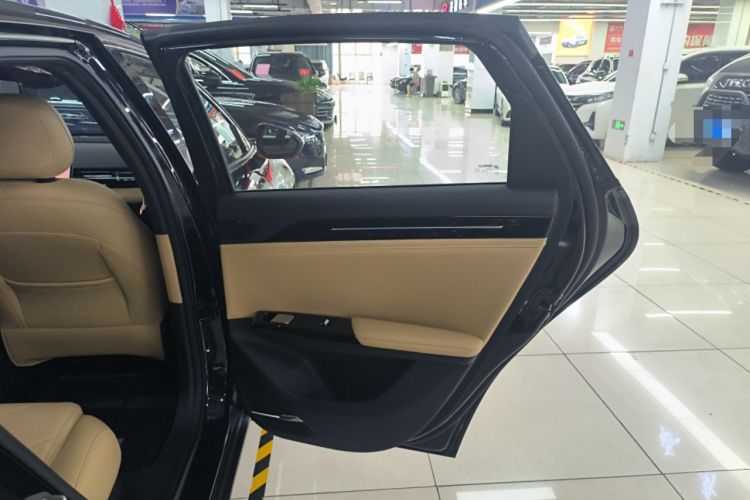 Used Geely Galaxy L6 2024 125km PLUS Dragon Edition Right Rear Door Interior