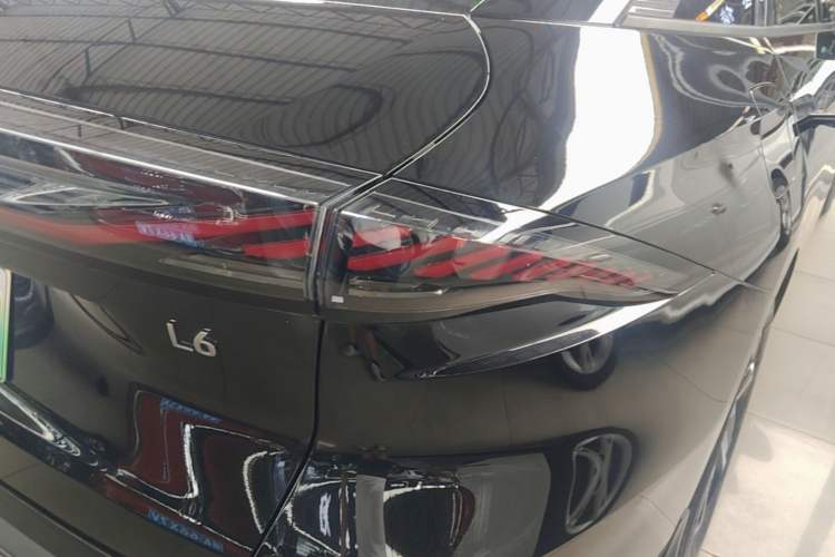 Used Geely Galaxy L6 2024 60km PLUS Dragon Edition Right Rear Taillight