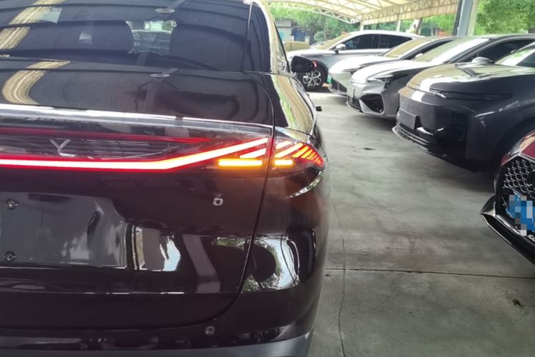 Used Geely Galaxy L6 2024 125km PLUS Dragon Edition Right Rear Taillight