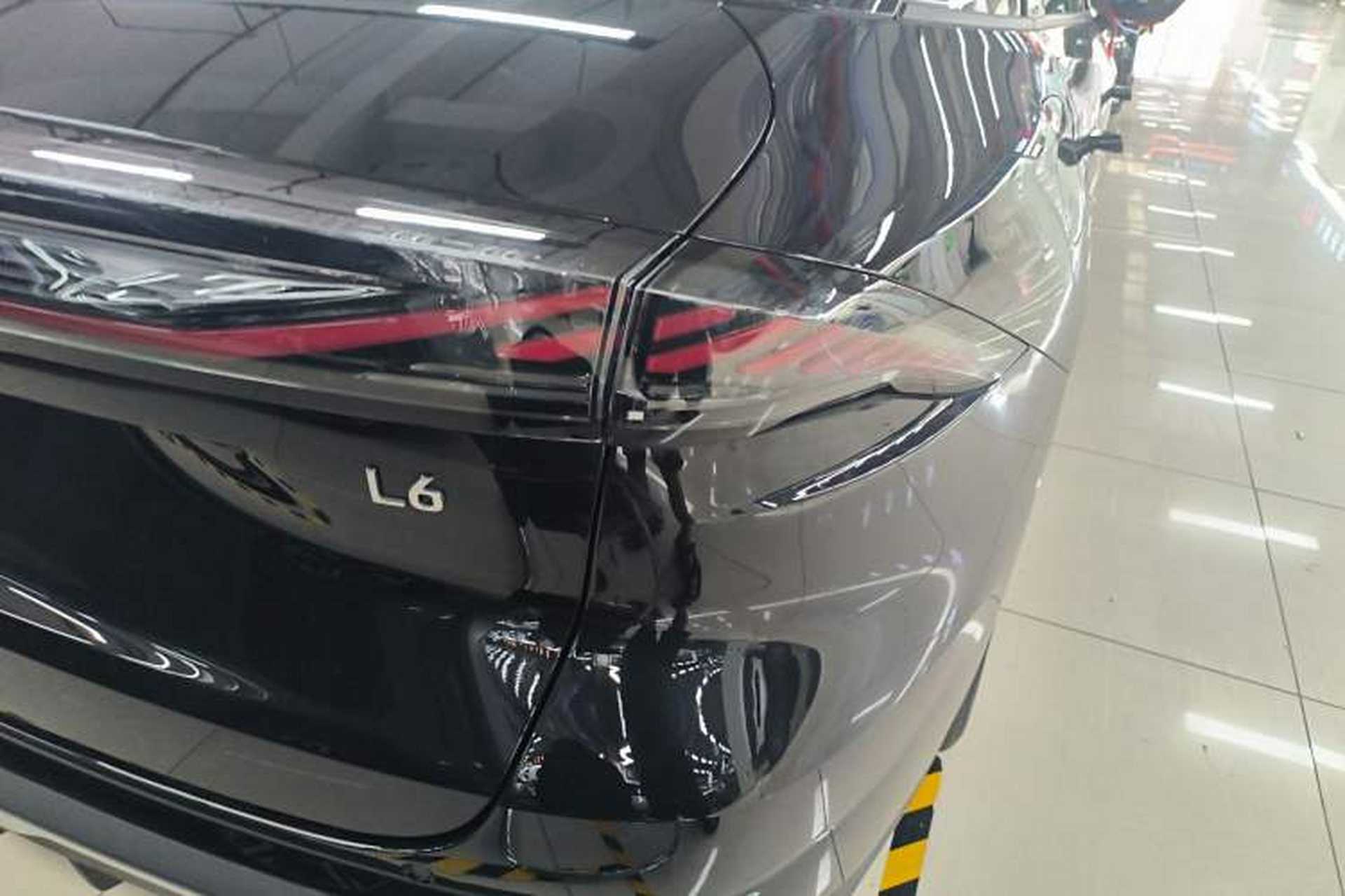 Used Geely Galaxy L6 2024 125km PLUS Dragon Edition Right Rear Taillight
