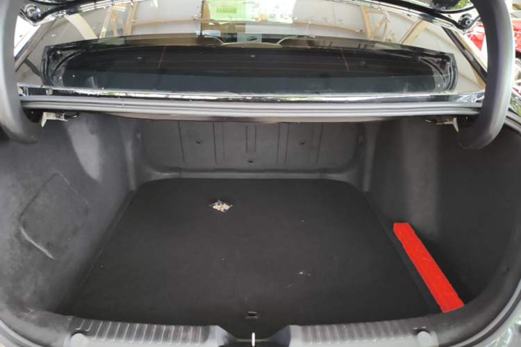 Used Geely Galaxy L6 2024 125km PLUS Dragon Edition Trunk