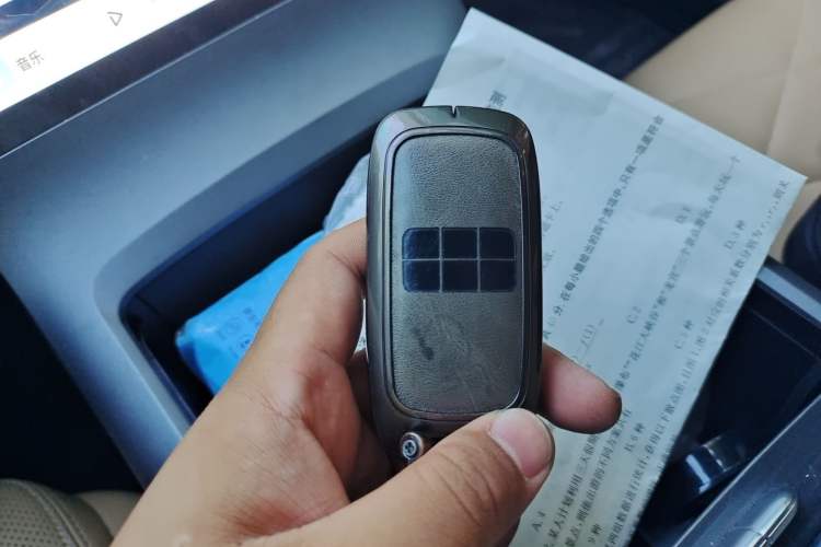 Used Geely Galaxy L6 2024 125km PLUS Dragon Edition Vehicle Key
