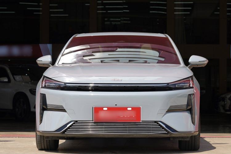 Used Geely Galaxy L6 2024 125km PLUS Dragon Edition Exterior 1