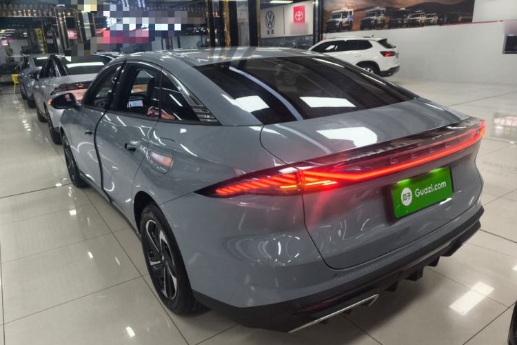 Used Geely Galaxy L6 2024 125km PLUS Dragon Edition Exterior 2