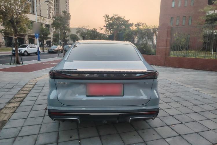 Used Geely Galaxy L6 2024 125km PLUS Dragon Edition Exterior 5
