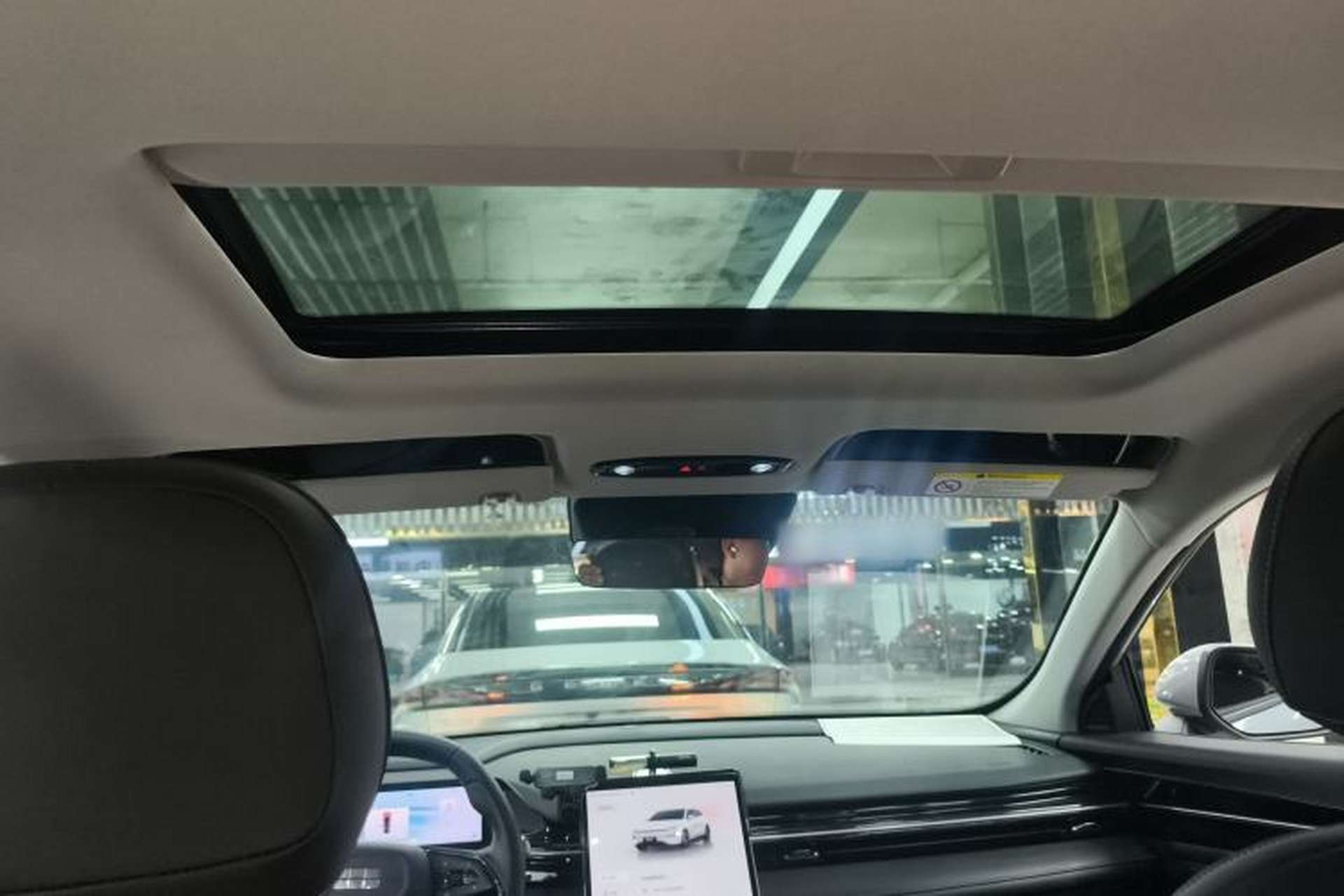 Used Geely Galaxy L6 2024 125km PLUS Dragon Edition Headliner