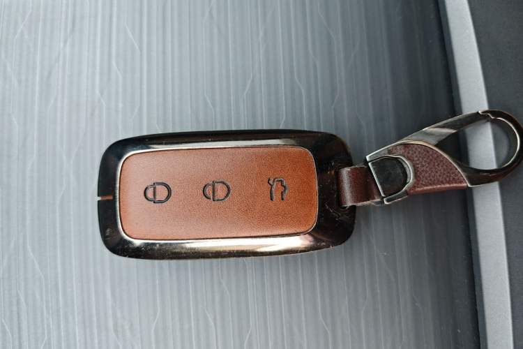 Used Geely Galaxy L6 2024 125km PLUS Dragon Edition Interior 1