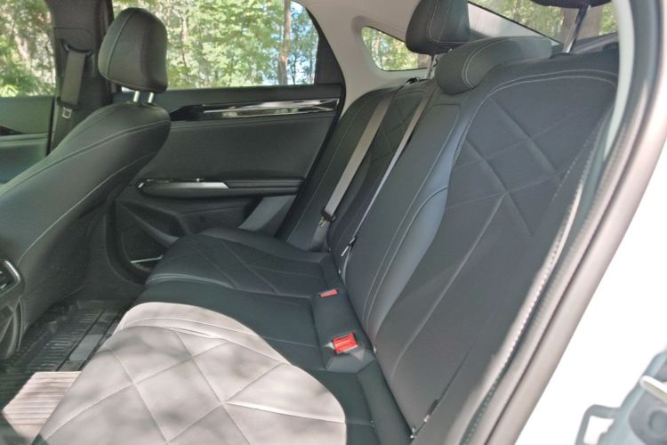 Used Geely Galaxy L6 2024 125km PLUS Dragon Edition Left Rear Seat