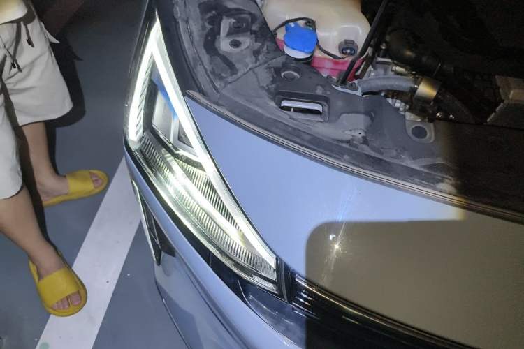 Used Geely Galaxy L6 2024 125km PLUS Dragon Edition Right Front Headlight
