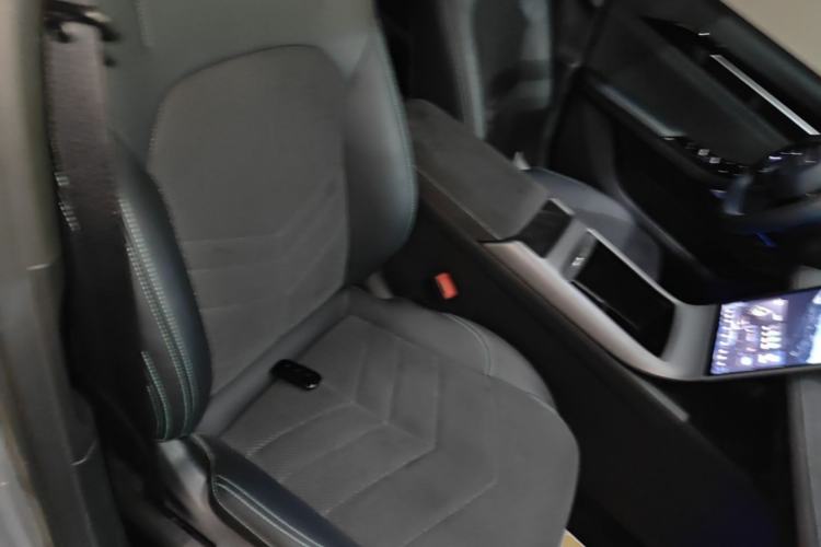Used Geely Galaxy L6 2024 125km Creative Edition Right Front Seat