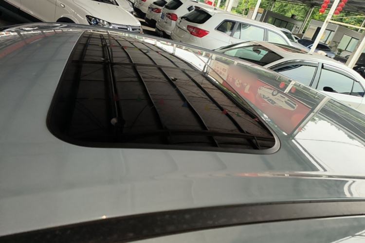 Used Geely Galaxy L6 2024 125km PLUS Dragon Edition Roof