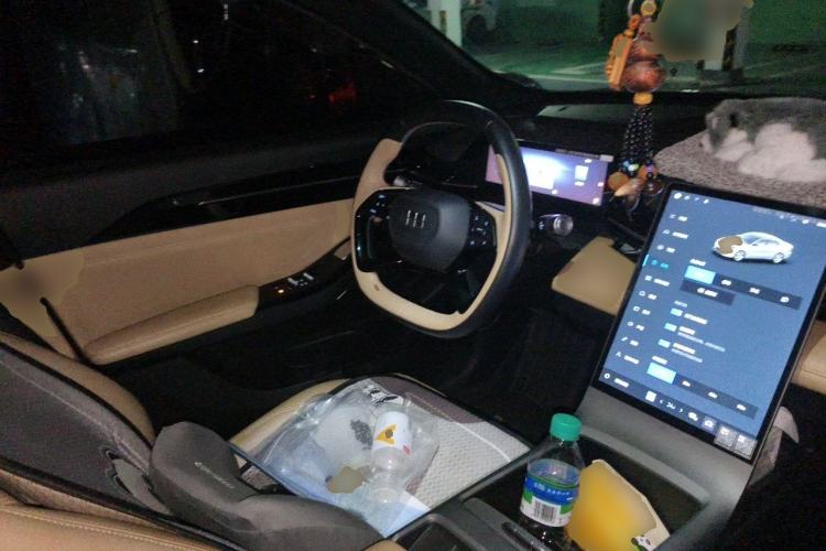 Used Geely Galaxy L6 2024 125km PLUS Dragon Edition Steering Wheel